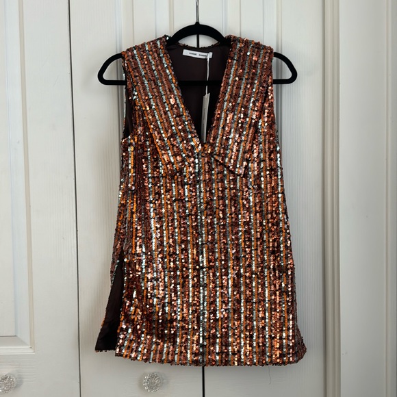 SAMSOE Tops - NWT Samsoe Samsoe Liv Sequin Top
